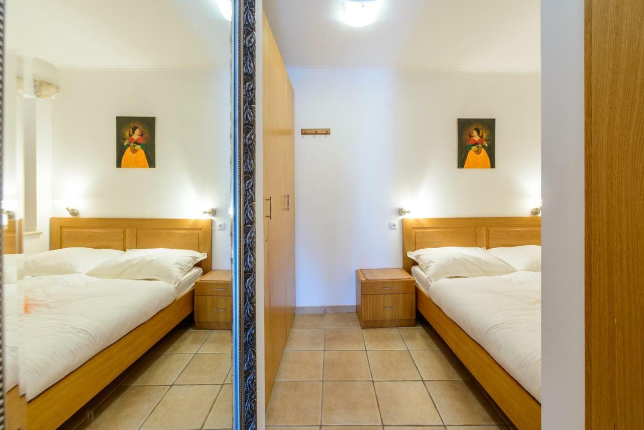 Apartments Petar ซัฟทัท ภายนอก รูปภาพ