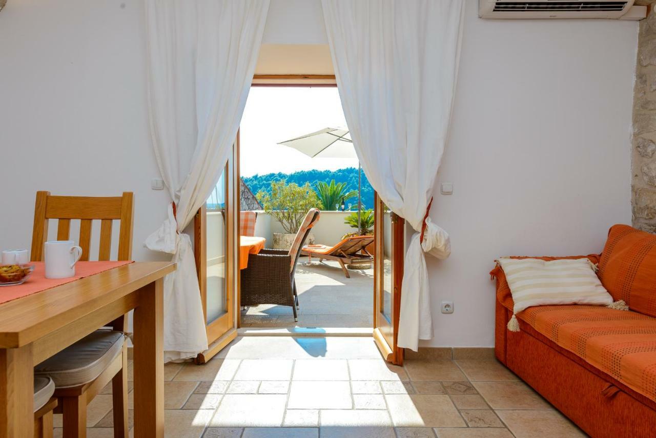 Apartments Petar ซัฟทัท ภายนอก รูปภาพ