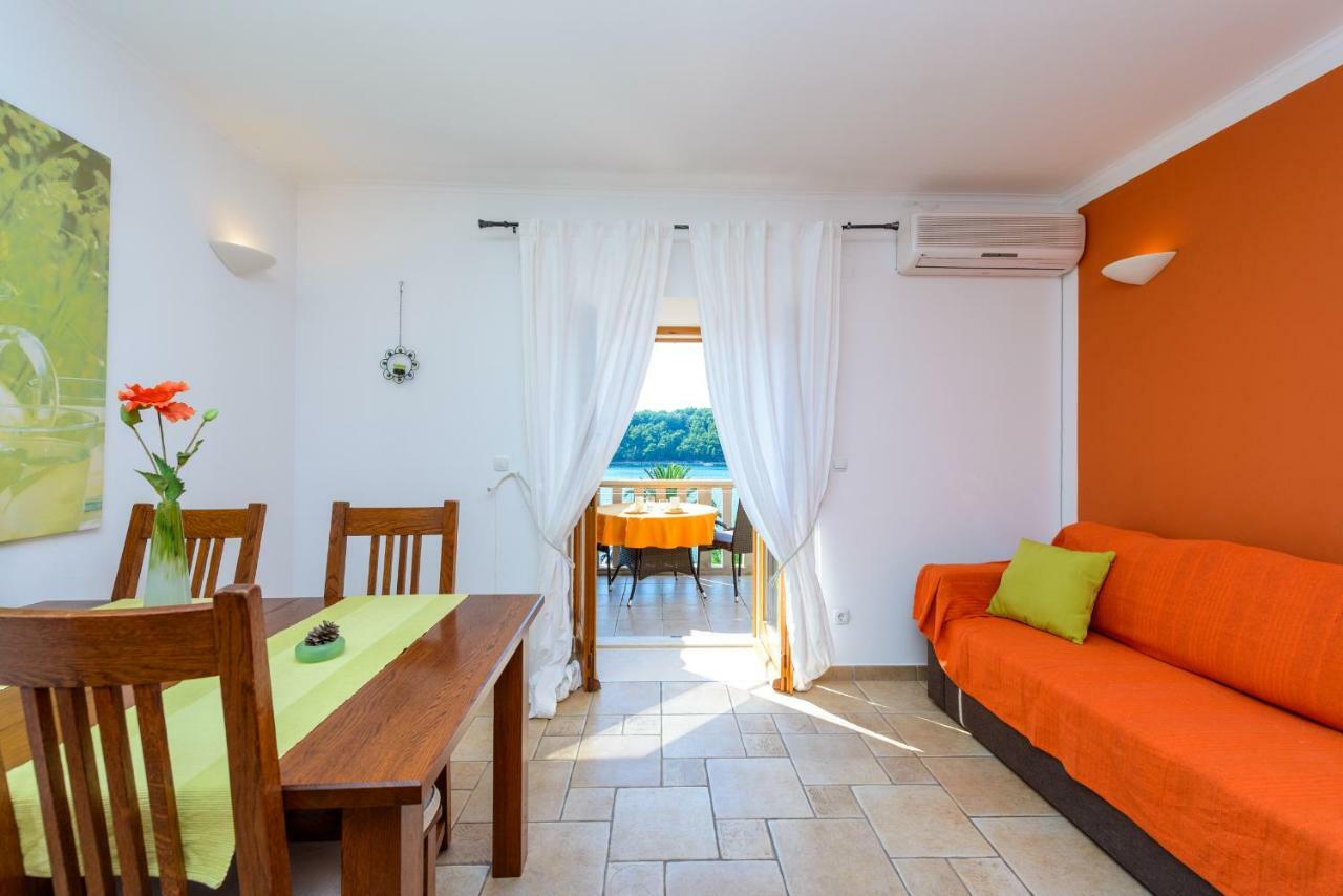 Apartments Petar ซัฟทัท ภายนอก รูปภาพ